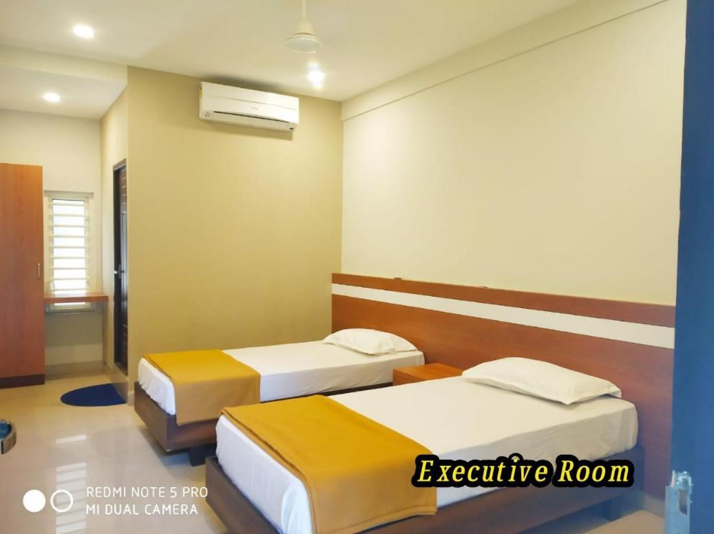 Tirur Tourist Home Екстер'єр фото