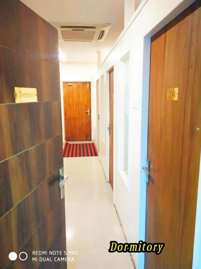 Tirur Tourist Home Екстер'єр фото